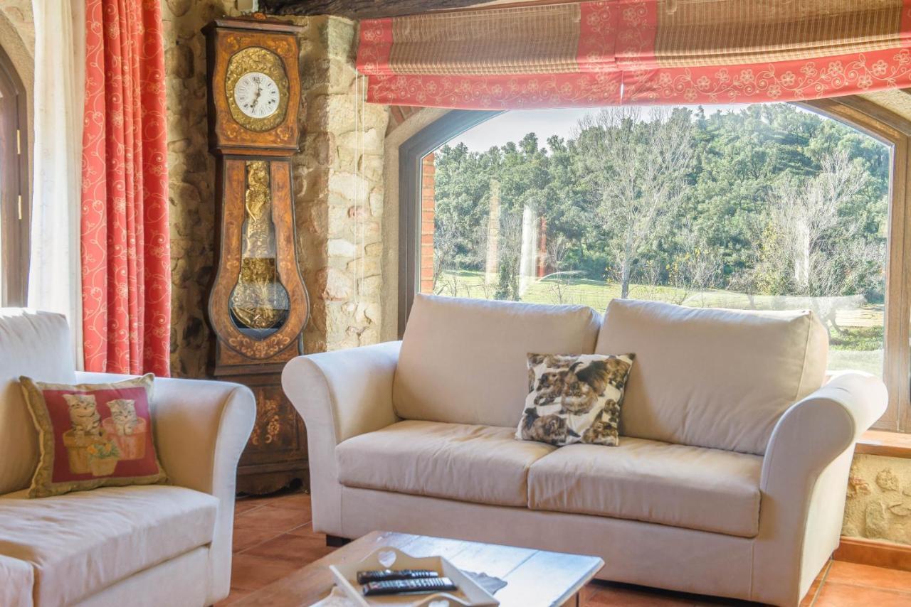 Cal Bisbe, Your Rural Holiday HomeCapmany エクステリア 写真